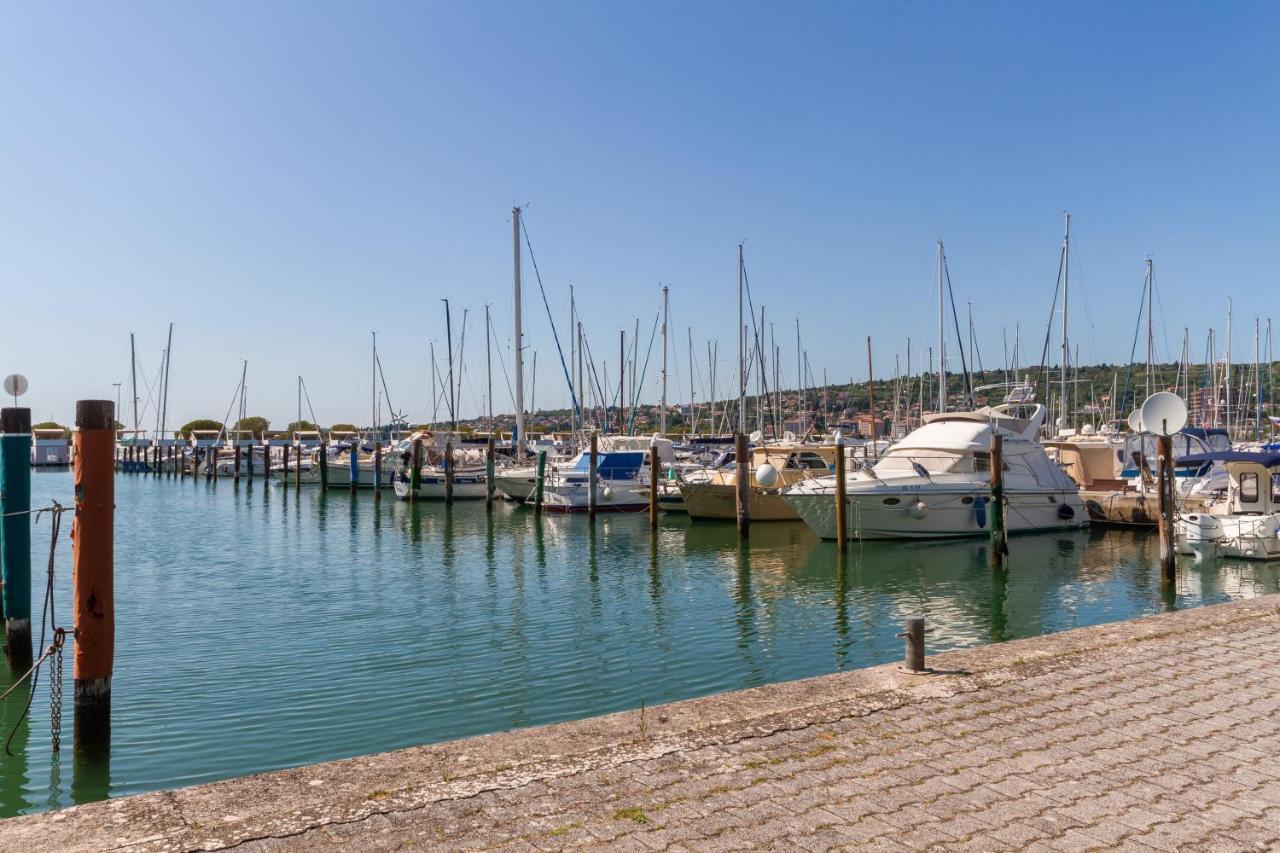 Premium Sea Side Marina Apartment By Locap Group Portorož Eksteriør bilde