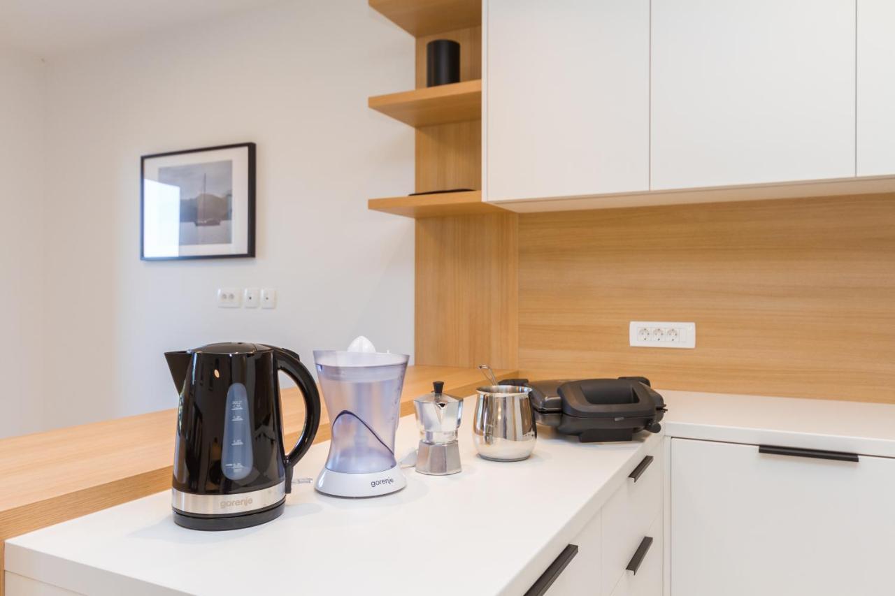 Premium Sea Side Marina Apartment By Locap Group Portorož Eksteriør bilde